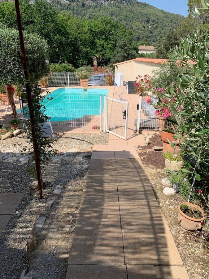 La Maison De Beaumes Bagian luar foto