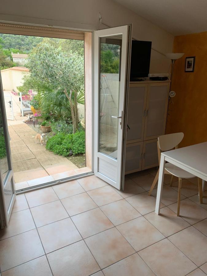 La Maison De Beaumes Bagian luar foto